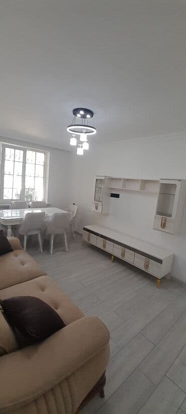 orbita mtk ev satilir: Bakı, 8-ci kilometr, 2 otaqlı, Köhnə tikili, m. Qara Qarayev, 42 kv. m — 1