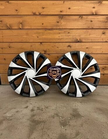 teker islenmis: Yeni Kolpak Renault R 15 — 1