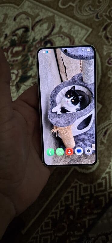 internet modemleri: Samsung Galaxy S23, 128 GB, rəng - Ağ, Simsiz şarj — 2