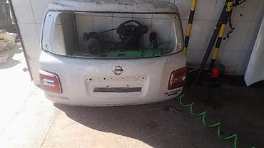 yük baqajı: Nissan Patrol Y62 — 3