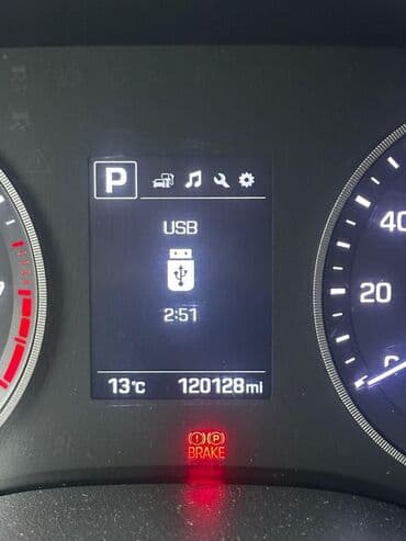 maşın üçün aksesuarlar: Hyundai Tucson – qara rəngli, şəhər və uzun məsafələr üçün ideal — 3