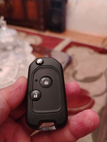 Hundai Accent Avtomobili üçün qatlanan açarlı uzaqdan idarəetmə pultu