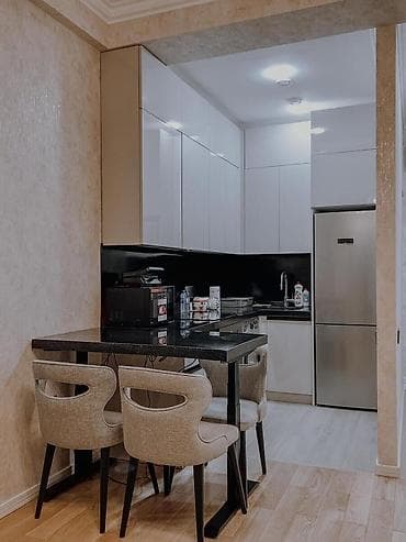 аренда квартира: İcarəyə verilir 2 otaqlı yeni tikili 65 m², Ağ şəhər q. Kateqoriya — 6