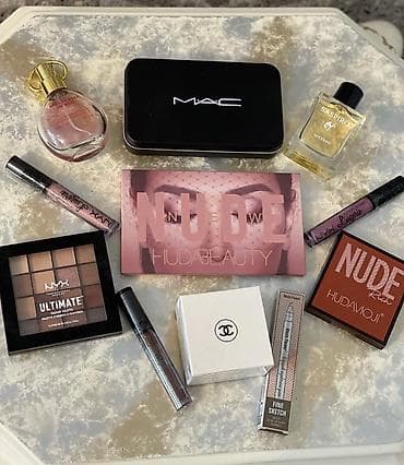 2duxudan bawqa hamisi birlikde 60Azn.
Tam xoncaliqdi.Hamisi yenidir💛