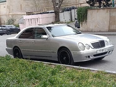 Mercedes-Benz E-Class (W210) sedan Xüsusiyyətlər: - Korpus: 4 qapılı — 2