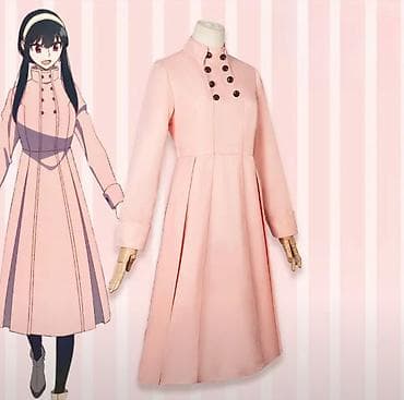 Məhsul: Açıq çəhrayı rəngdə uzun plaş/kleon kombinli cosplay geyimi