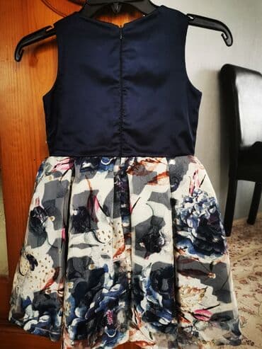 Верхняя одежда: 6-7yaş.arıq 8 yaş da geye biler. M. Neftciler getire bilerem. Yeni — 3