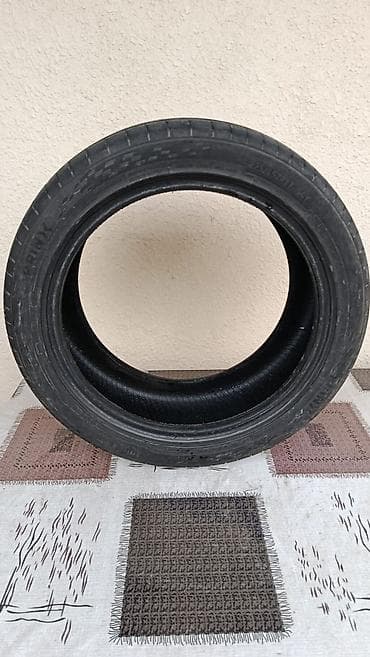 Шина 225 / 45 / R 17 — 5