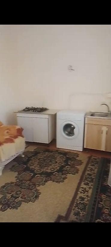 ev emlak: KİRAYƏ VERİLİR. Yeni Suraxanida 2 otaqli əşyali evdi. İnterneti,kombi — 2