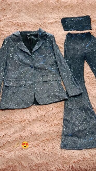 яркие женские костюмы: ((bahalı geyimdir baha almışam cəmi 1 dəfə)) ((geyinmişəm 48 AZN — 5
