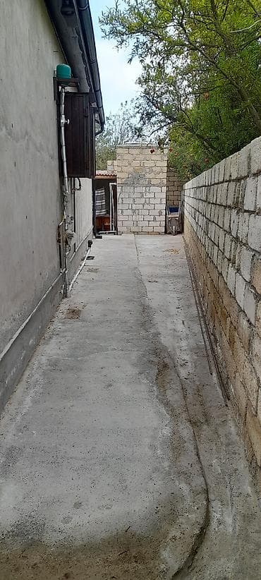 20 ci sahede ev: Həyət evi– sənədləşdirilmiş sahibindən. ünvan Abşeron novxanı aparat — 10