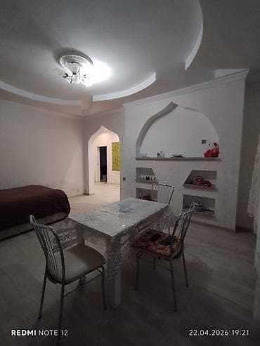 mini villa: 4 otaqlı, 120 kv. m, Orta təmir — 2