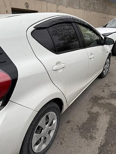 daxili kredit avtomobil: 2018-2019 cu il taksi buraxilisli 1000 azn ilkin odenis 300 azn — 3