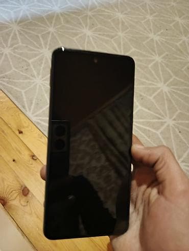 iphone 13 pro max irsad: Infinix Smart 8, 128 GB, rəng - Qara, Sensor — 1