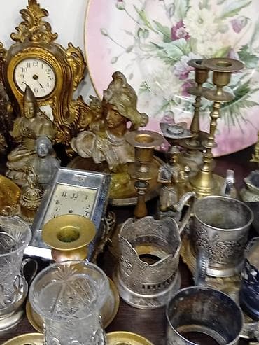 Antik əşyalar kolleksiyası – qarışıq lot Təsvir: - Bədii işləməli