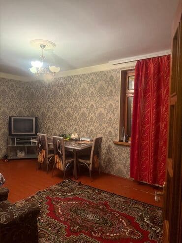 Долгосрочная аренда квартир: Xalqlar da metroya yaxın məsafədə 3otaqli menzile xanım otaq yoldaşı — 1