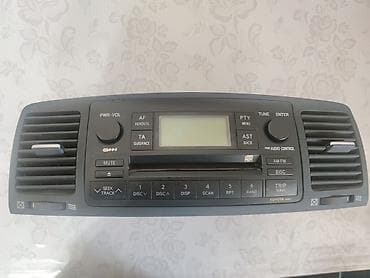 Toyota orijinal multimedia/radiosu (inteqrə edilmiş mərkəzi panel və