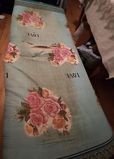 stullar ev ucun: İşlənmiş, Matraslı raskladuşka — 2