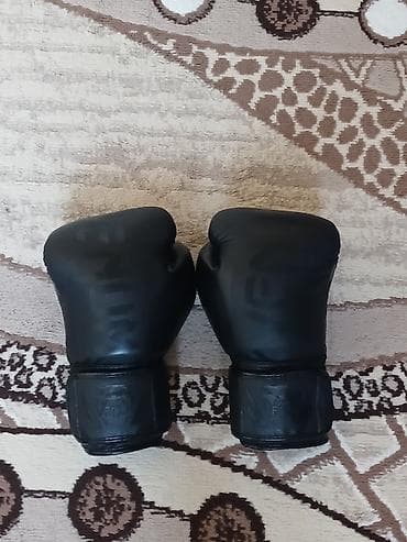 Kitablar və jurnallar: Endirimdə olunacaq vəziyyəti 3gün işlənilib - Material: sintetik dəri — 1