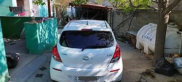 hyundai accent 2012: Hyundai i20: 1.2 l | 2015 il Hetçbek — 2