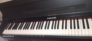 Гитары: NUX rəqəmsal pianino – klassik kabinet korpusunda, tam ölçülü — 4