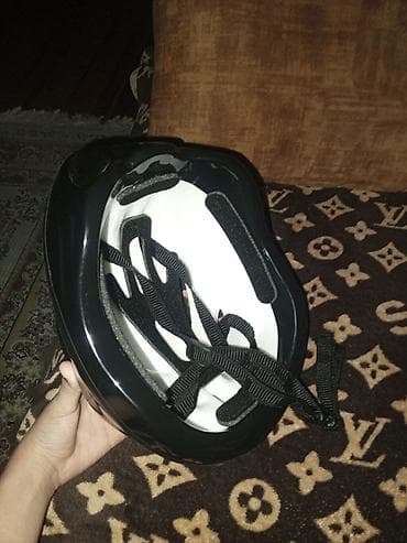 dj stand: Velosiped kaskı satılır istifadə olunmayıb deye satılır - Rəng — 3