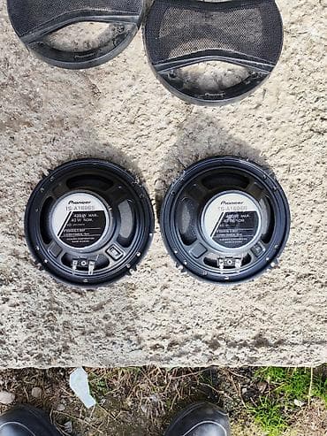 airpods pro max: Əla vəziyyətdədir az işlənib Oxumağında heçbir problem yoxdur — 2