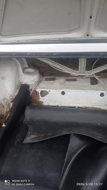 продается авто: VAZ 2106, ağ sedan Xüsusiyyətlər: mator 03 07 karopka 5 - Kuzov: 4 — 9