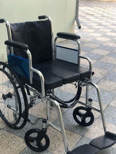 plastik cəllək: Əlil arabası (manual) - Karkas: parlaq xrom örtüklü möhkəm metal — 2