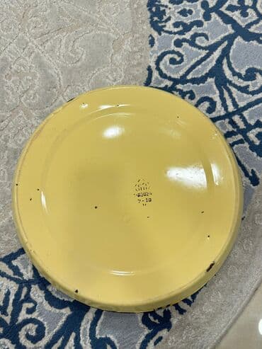 ikinci əl yolkalar: Çuqun tas. diametrı45sm.sovetin — 2