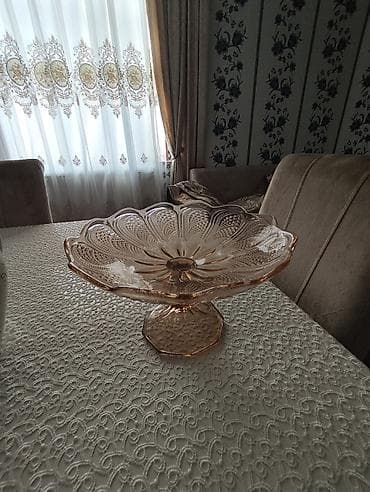 kuxna moykası: 50-60 ilin meyvə qabıdı. heç bir defekti yoxdu. Biləcəridədir — 1