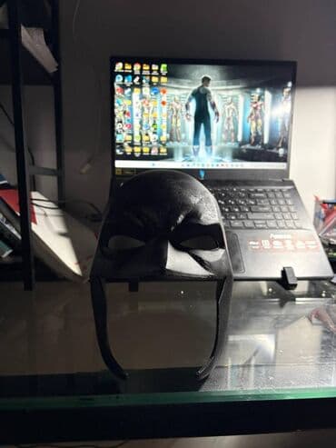 məktəb şəkilləri: Batman kaskı — 5