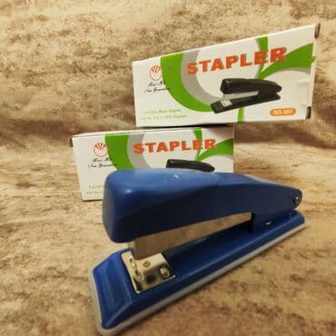 альбом для марок: Stolüstü stepler. əldə 2 ədəd var — 1