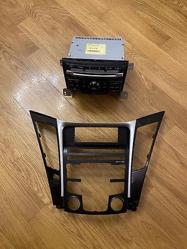Hyundai Sonata (2010-2013 Yf / Servis ) üçün orijinal audio maqnitola