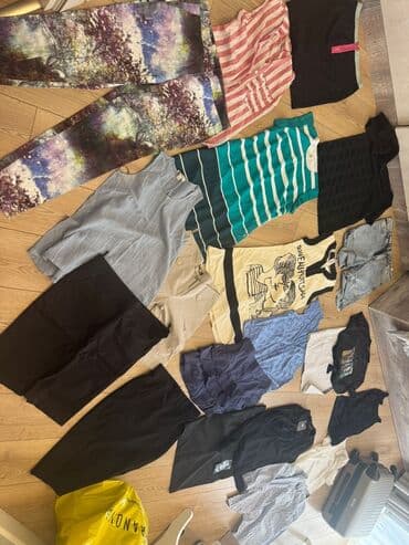 ərəb paltarı: 36-38 olcu qadin geyimleri . hamisini birlikde ev eshyalari ile barter — 1