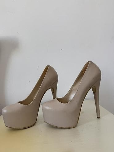 kampus ayaqqabı: Ölçü: 37, rəng - Bej, İşlənmiş — 1