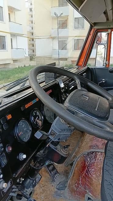 kamaz ehtiyyat hisseleri: KAMAZ 6x4 özboşaldan yük maşını - Marka/model: KAMAZ, 3 oxlu (6x4) — 7