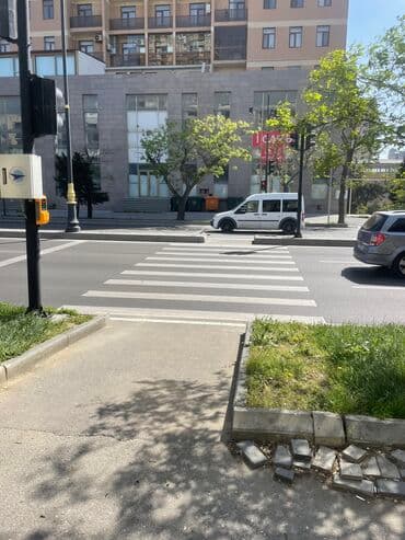 anbar icarəyə verilir: Salam.Zehmet olmasa vapcatla elaqe saxliyin,fikri ciddi olan sexsler — 18