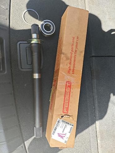 Hundai santa fe üçün ön ox/körpü üçün yarımox (şruslu ox mili). qranat