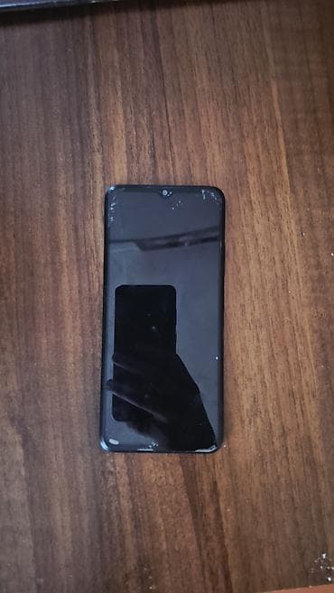 prosessor satilir: Oppo A18, 128 GB, rəng - Qara — 2
