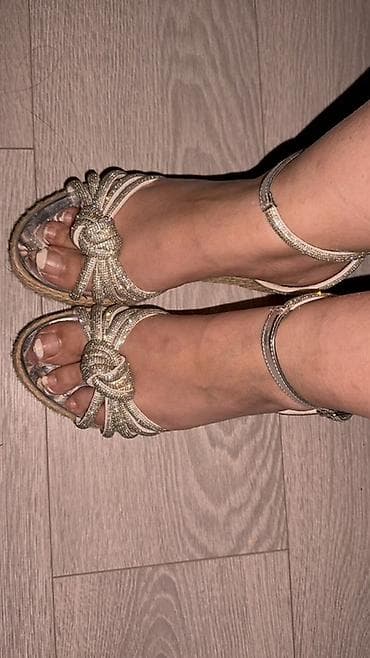 Босоножки, сандалии, шлепанцы: Размер: 37.5, цвет - Серебристый, Новый — 3