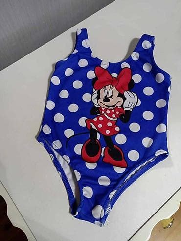 Праздничные костюмы: Paltar 1 defe fotosesiya geyilib. 03- 10 aya kimi .7 AZN. kupalnik 5 — 4