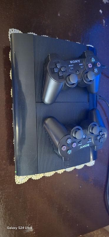 Sony PlayStation 3 (Super Slim) oyun konsolu - Model: PS3 Super Slim