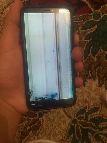 ucuz ayfon 11: IPhone X, 64 GB, Gümüşü, Qırıq — 3