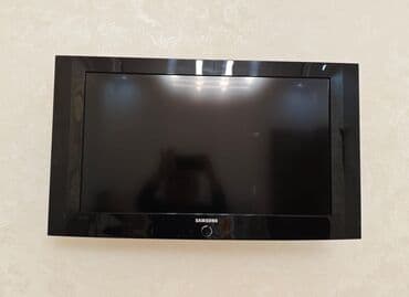 TV tünerlər və resiverlər: Yeni Televizor Samsung 82" 4K (3840x2160), Ünvandan götürmə — 1