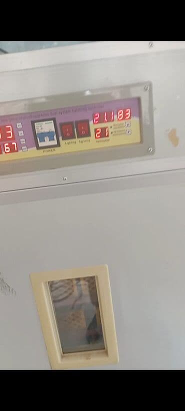 incubator aparati qiymeti: Yumurta inkubatoru – rəqəmsal idarəetmə paneli ilə - Üst paneldə LED — 1