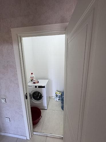 kiray ev: Bulvarda dənizə 0 ərazidə Mirvari City yaşayış kompleksi. 3otaq,2eyvan — 10