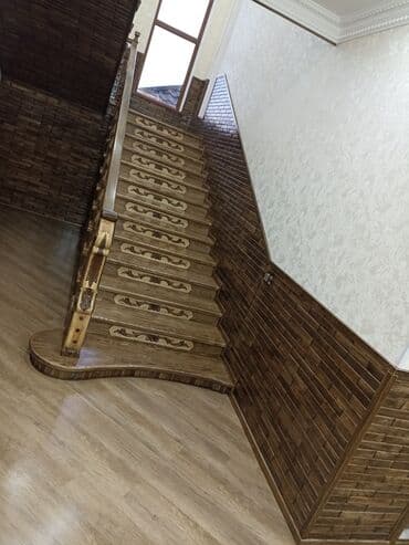 iş fəhlə: Mebel ustası — 8