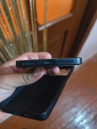 irşad poco x3 pro: Redmi smartfon Xüsusiyyətlər: - Arxa kameralar: çoxsensorlu sistem — 3