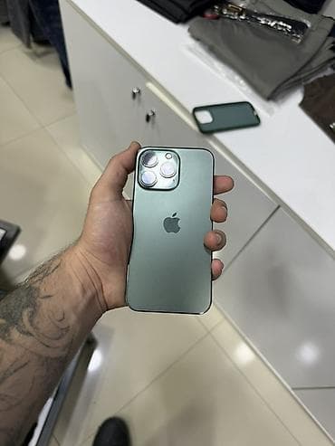 17 iphone: IPhone 13 Pro, 256 GB, Yaşıl, Simsiz şarj, Face ID — 1